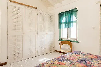 Crystal Beach Apartment At Seacastles مونتيغو باي 0*,