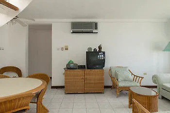 Crystal Beach Apartment At Seacastles مونتيغو باي